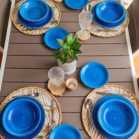 아파트 Homely In Modern Building With Pool *