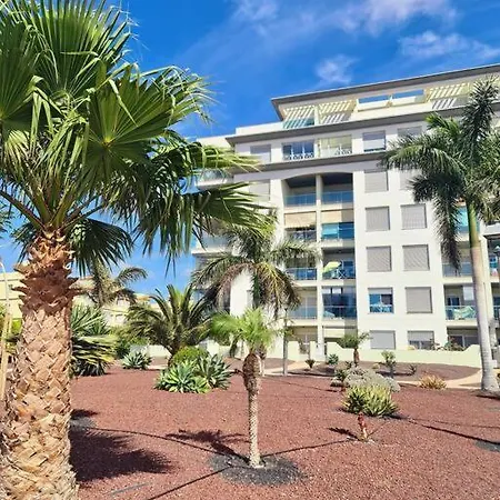 Homely In Modern Building With Pool * San Miguel de Abona